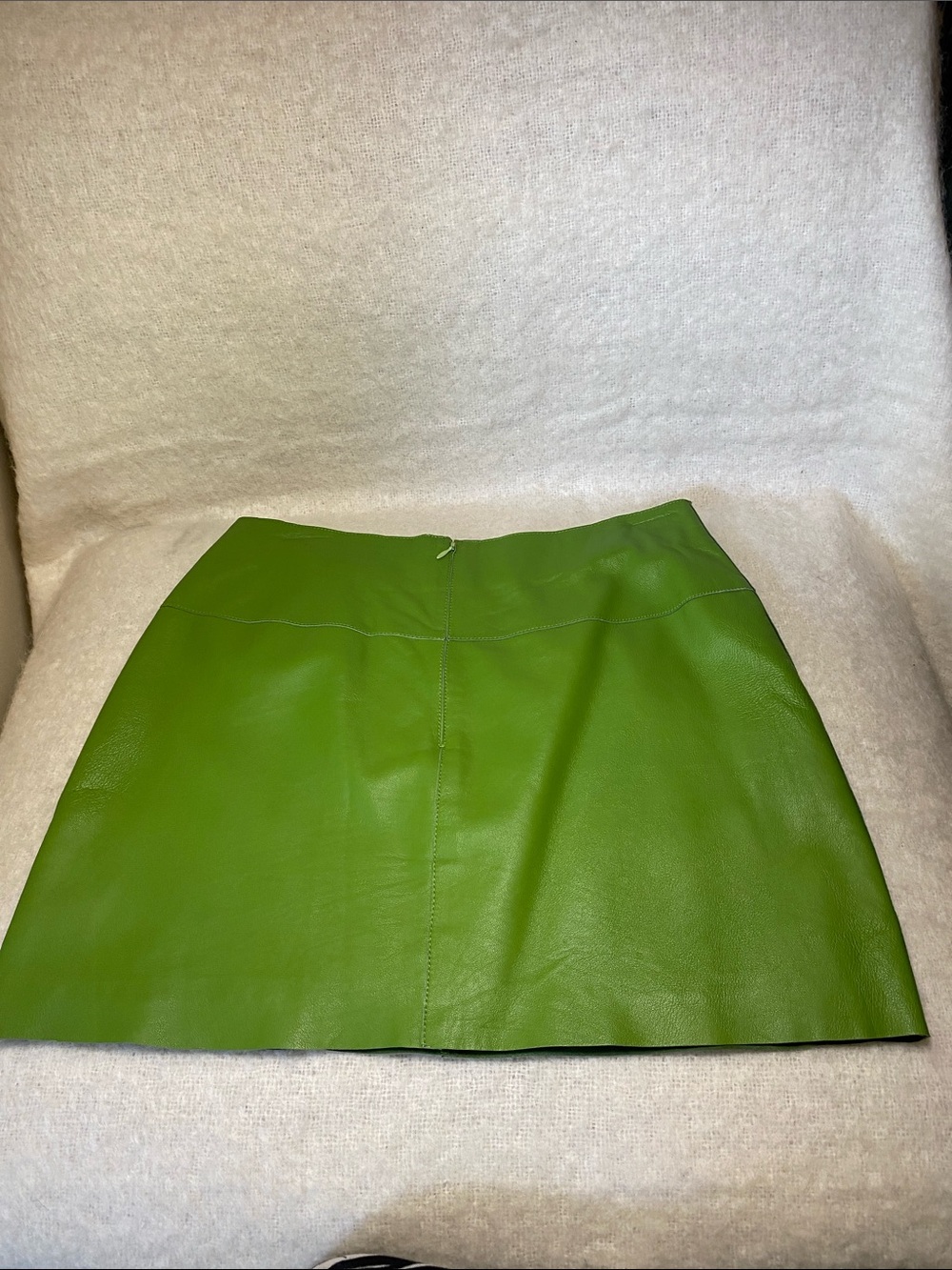 Wilson’s Green Leather A-Line Mini Skirt - Picture 2 of 12